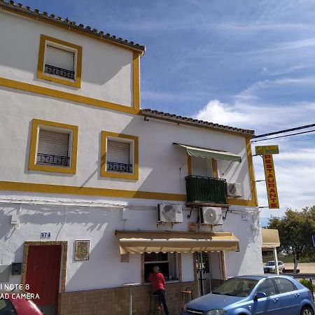 La Casa Del Montero Apartment El Pedroso Bagian luar foto